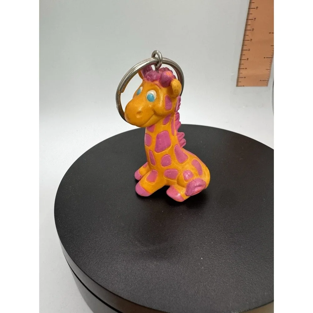 Vintage 1993 Avon Key To Cuteness Keychain‎ Circus Giraffe *No Box